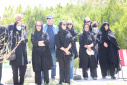 حضور معاون اجرای، مدیر مالی و جمعی از مدیران، کارکنان معاونت بهداشت در مراسم اولین سالگرد درگذشت دکتر علی منصوری جهت ابراز همدردی