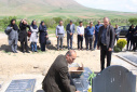 حضور معاون اجرای، مدیر مالی و جمعی از مدیران، کارکنان معاونت بهداشت در مراسم اولین سالگرد درگذشت دکتر علی منصوری جهت ابراز همدردی