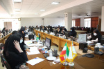 جلسه آموزشی بوکلت مادران( پزشکان، کارشناسان، ماماها)، سالن جلسات مرکز بهداشت استان مرکزی، ۱۱ خرداد ماه