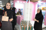 بازدید رییس گروه  بهداشت دهان و دندان مرکز  بهداشت استان مرکزی  از غرفه اداره سلامت دهان و دندان وزارت بهداشت