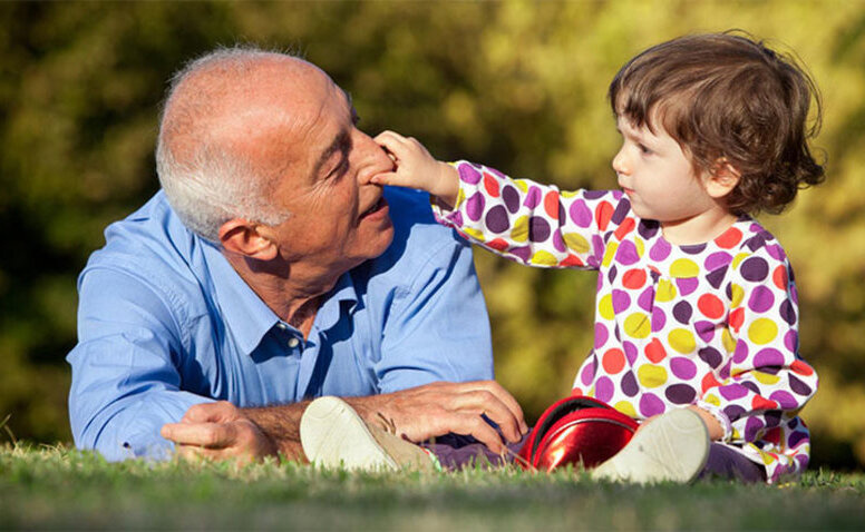 آرامش سالمندی با حمایت‌های اجتماعی، اقتصادی و تکریم سالمندان+ فیلم